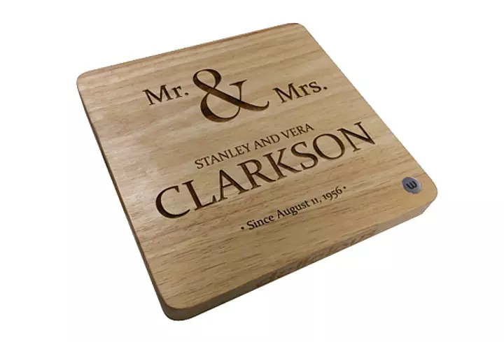 laser engraved wood cutting board