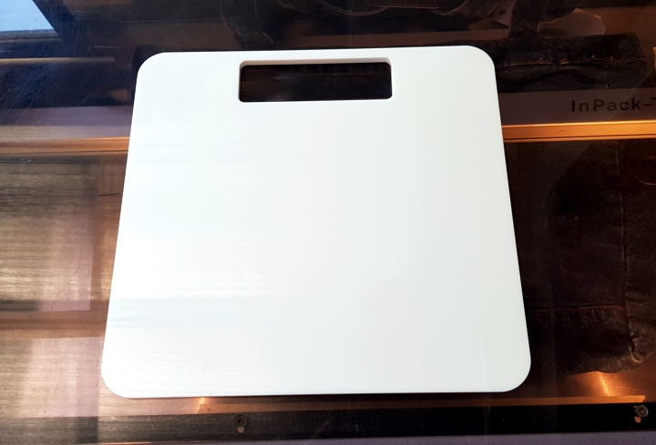 6mm Gloss White Acrylic Display Board